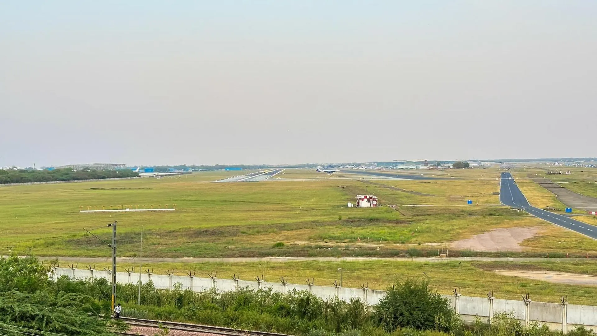 Hotel Airport Near Yashobhumi New Delhi